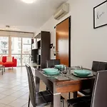 Futurismo By Halldis Apartamento Milán