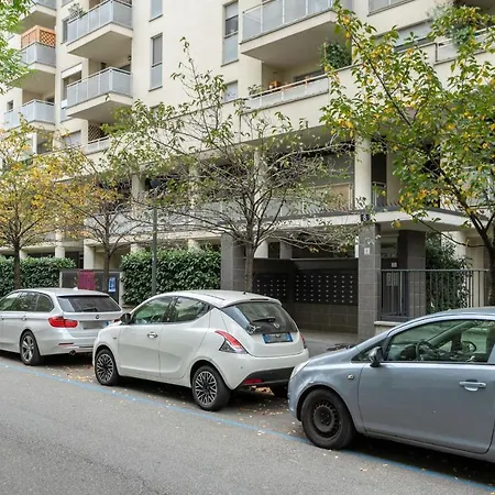 Futurismo By Halldis Milano
