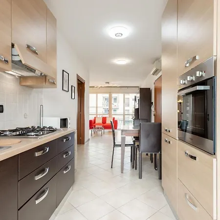 Futurismo By Halldis Milano