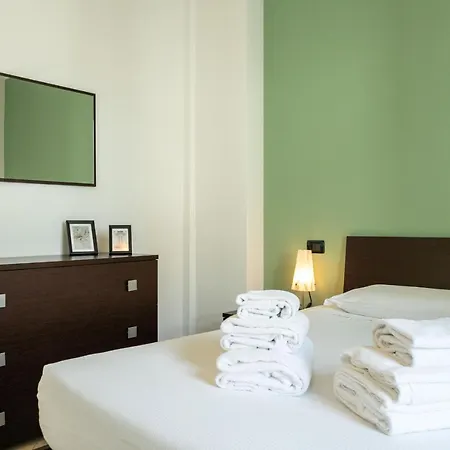 Futurismo By Halldis Daire Milano